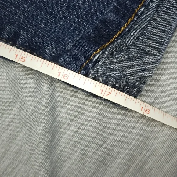 Levis perfectly slimming 512 capri - Picture 13 of 14